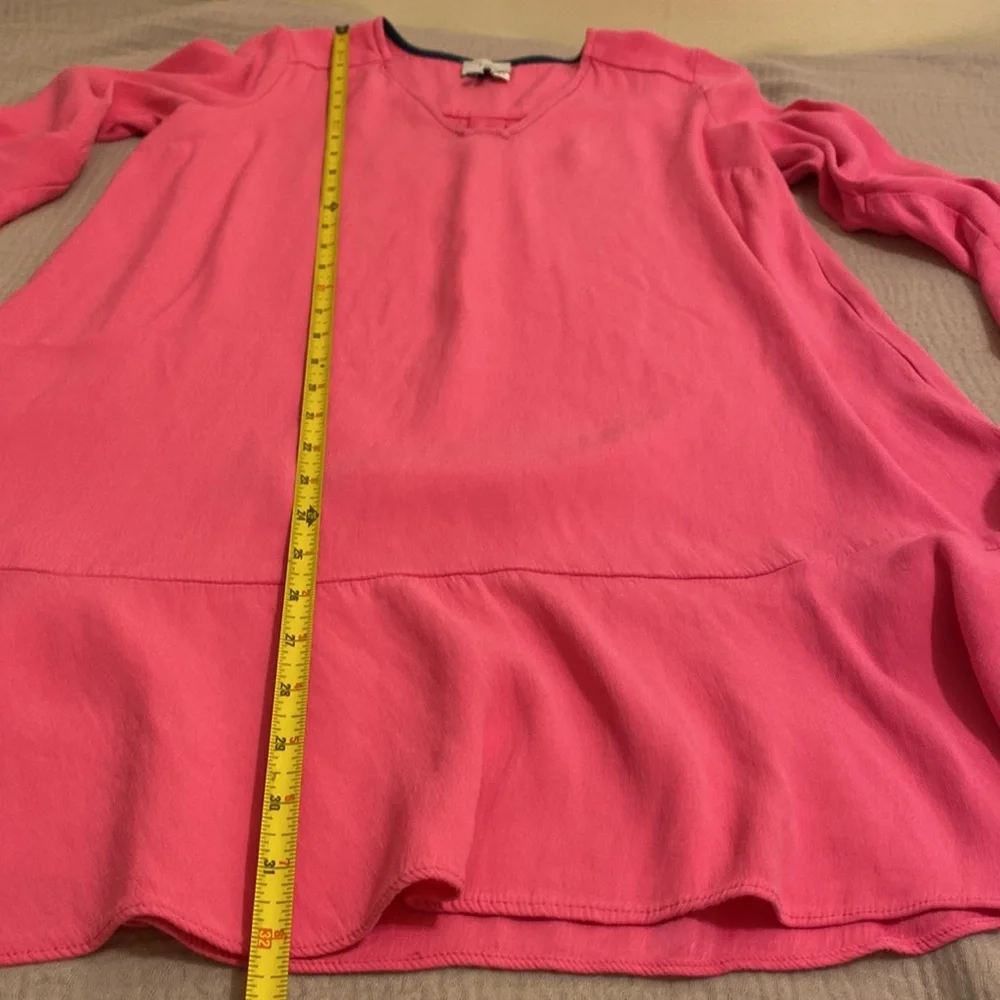 HD in Paris Vibrant Pink Mini Dress. Size 4